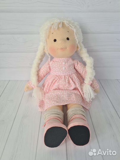 Текстильная кукла ручной работы