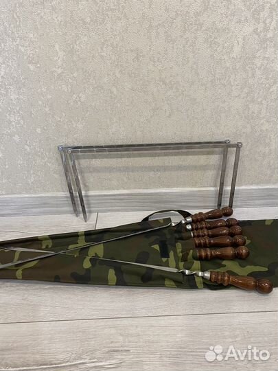 Набор шампуров с деревянной ручкой в чехле