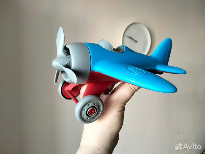 Самолет green toys Америка