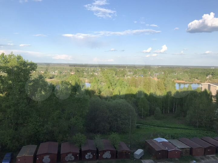 2-к. квартира, 52 м², 6/9 эт.