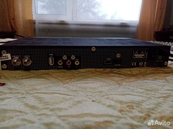 Ресивер Триколор Тв HD9305 mpeg-4 и mpeg-2