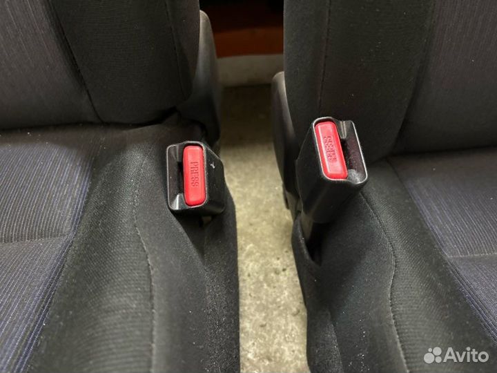 Сиденье салонное Toyota Corolla Fielder