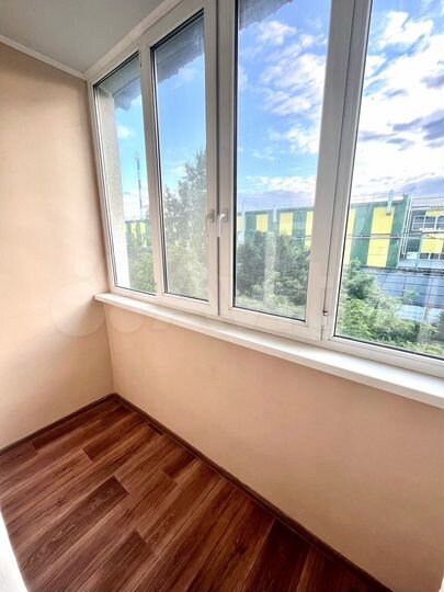 2-к. квартира, 44 м², 3/3 эт.