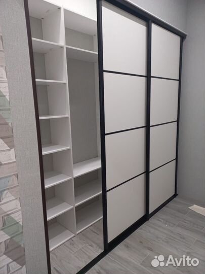 Встроенный шкаф купе