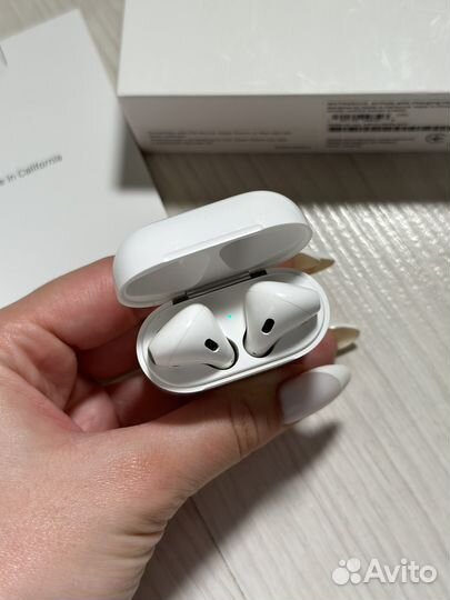 Беспроводные наушники apple airpods 2