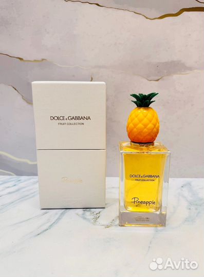 Dolce gabbana pineapple