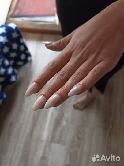 Наращивание ногтей