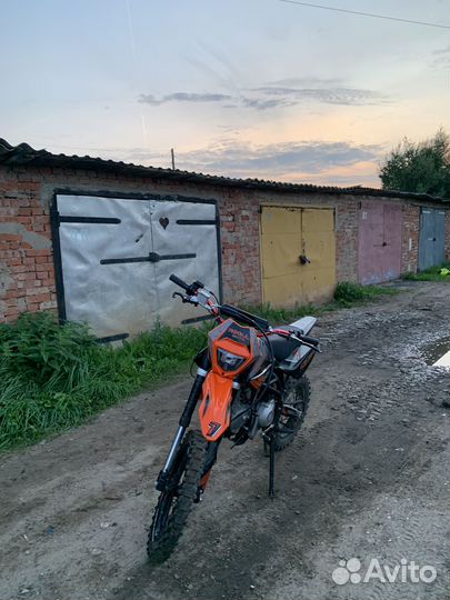 Продам питбайк 125