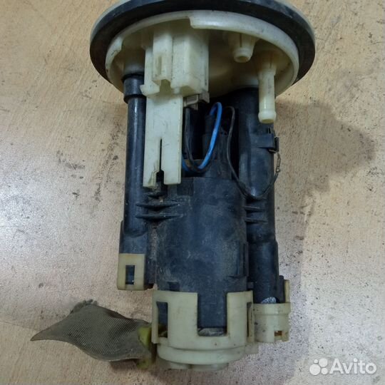 Насос топливный Mitsubishi Lancer Cedia