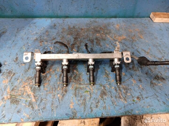 Топливная рампа Chevrolet Aveo T250 рест