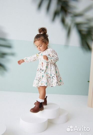 Next платье для девочек 4-5 дет