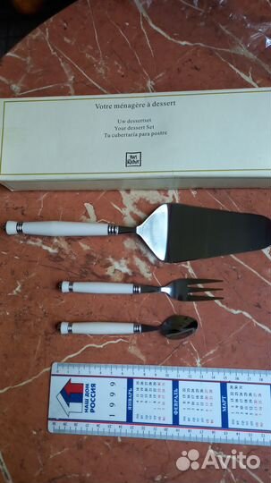 Набор столовых приборов для десерта