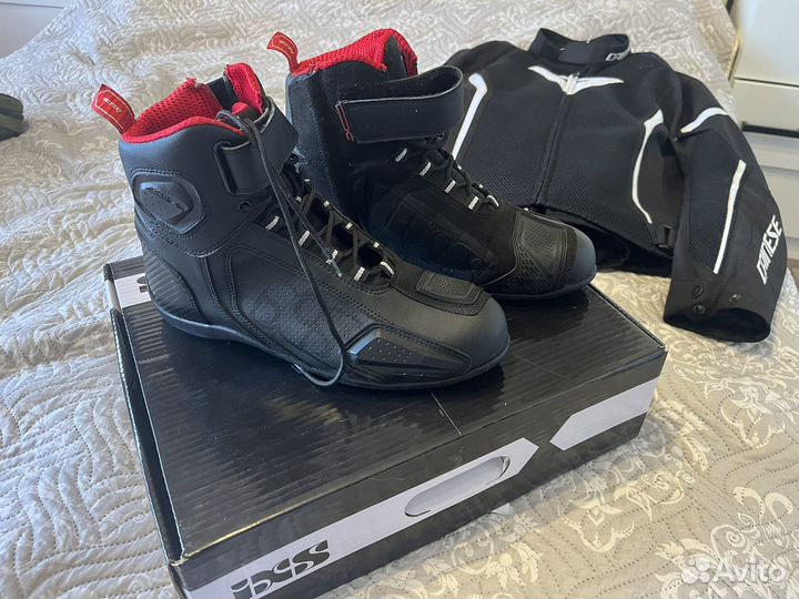 Мотоботы ixs