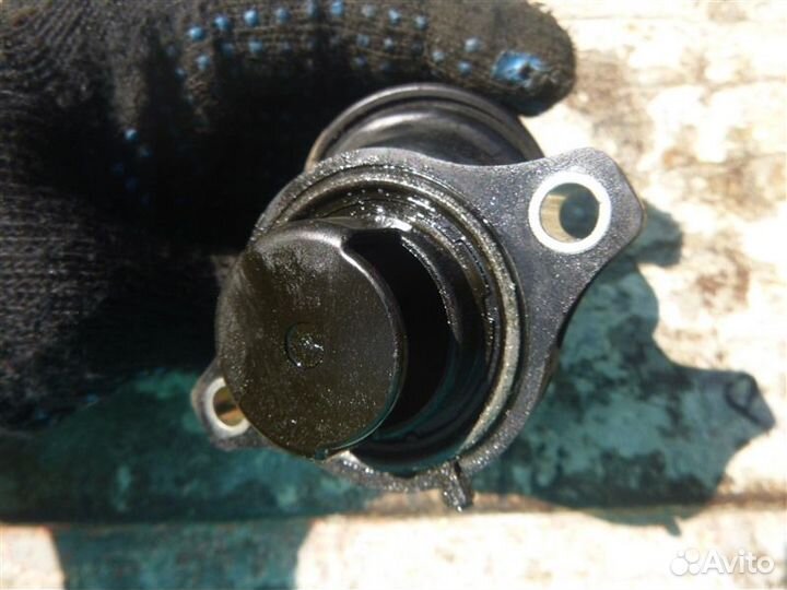 Маслозаливная горловина Lexus Ls600Hl UVF46 2urfse