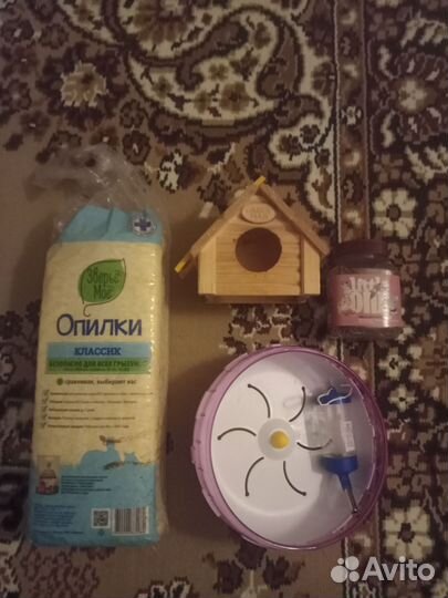 Домик для грызунов,колесо для бега,опилки