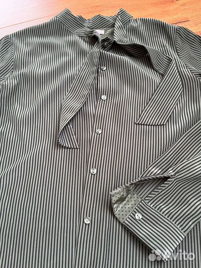 Блузка uniqlo s