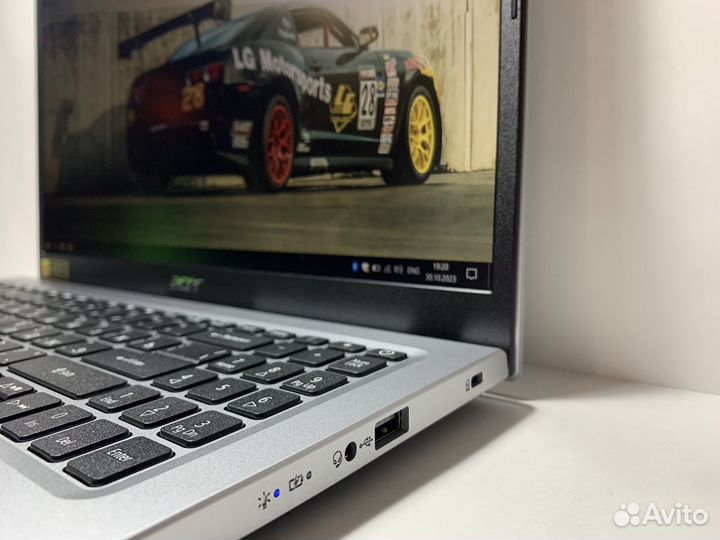 Новый ноутбук с гарантией Acer i3/8gb/IPs/FullHD