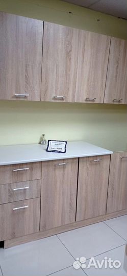 Кухонный гарнитур 2.0 + столешница