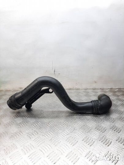 Патрубок интеркулера Volkswagen Golf хэтчбэк 5 дв