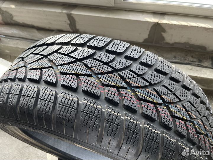 Dunlop SP Winter Sport 3D 255/45 R20