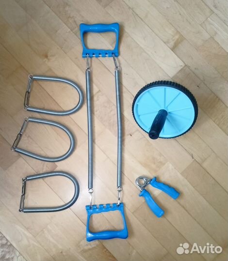 Эспандеры тренажёры спортивные