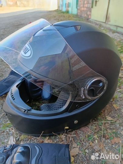 Мотошлем, каска