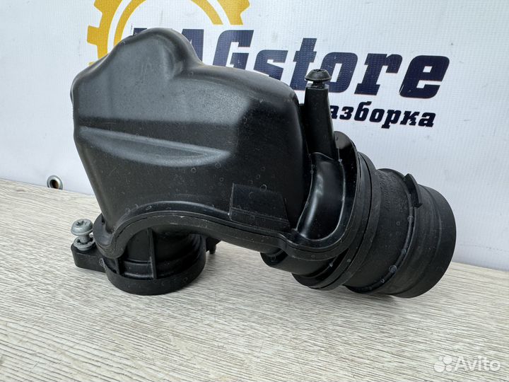 Патрубок воздушного фильтра Volkswagen T-Roc 2022