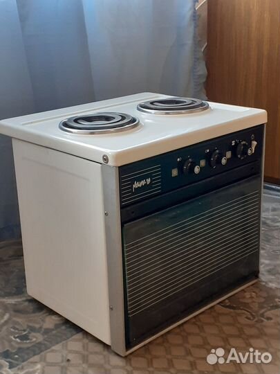 Электроплита Мечта- 15 с духовкой новая