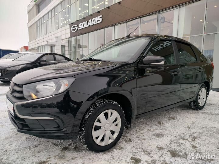 LADA Granta 1.6 МТ, 2022, 100 938 км