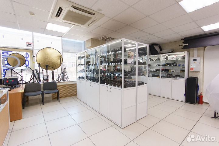 Зарядное устройство Canon LC-E8E