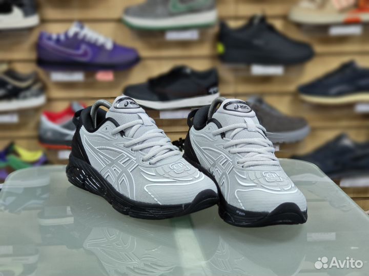 Кроссовки мужские Asics