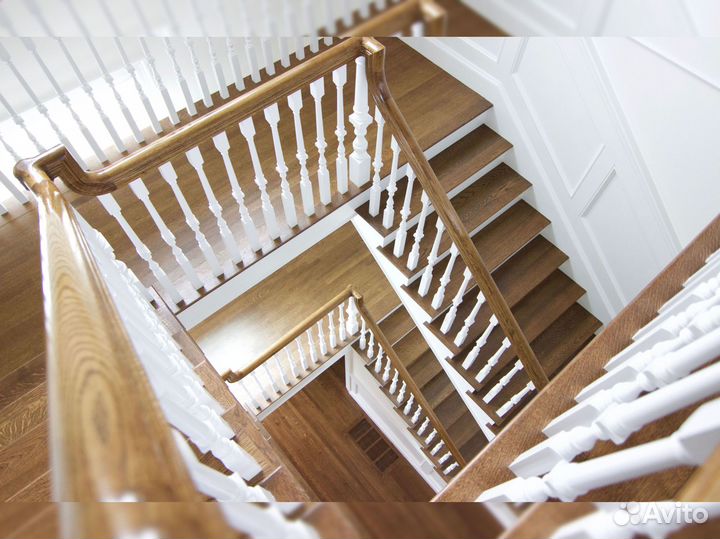 Ступени для лестниц и другие комплектующие О