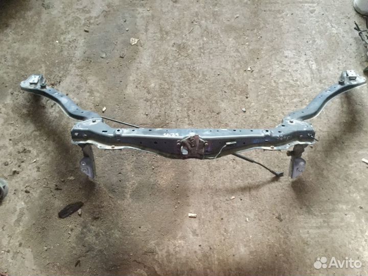 Передний телевизор Suzuki Kizashi