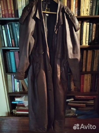 Кожаные плащ, пальто и куртки, шубы 54-58 размер