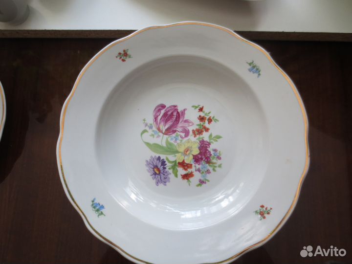 Столовый сервиз 