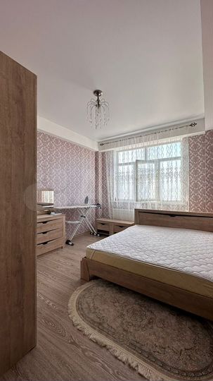 2-к. квартира, 78 м², 6/10 эт.