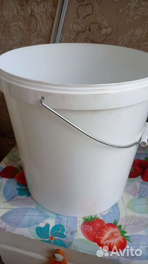 Бу ведра пластиковые 20 литров