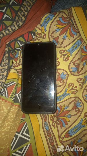 Samsung Galaxy A40, 4/64 ГБ