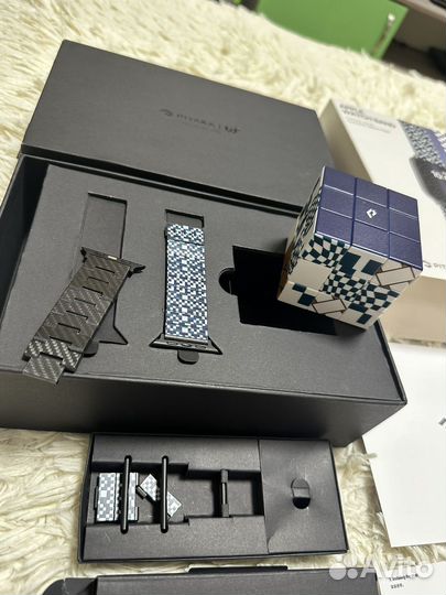 Pitaka apple watch ремешок Dreamland carbon