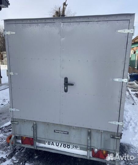 Прицеп легковой