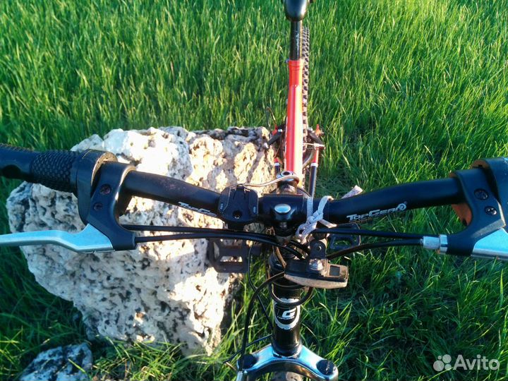 Велосипед горный. Нова