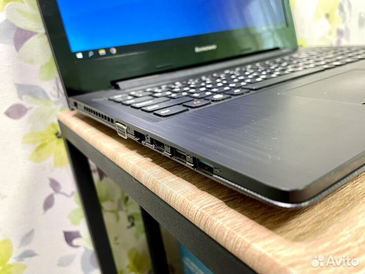 Ноутбук для учебы/работы Lenovo