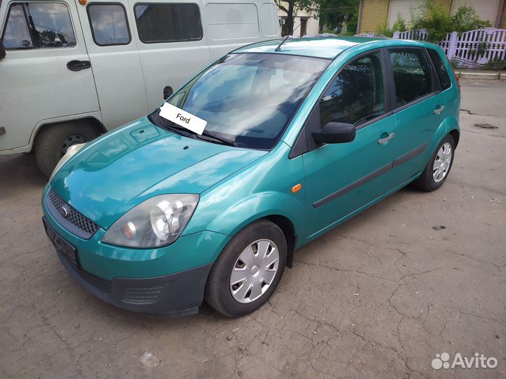 Ford Fiesta 1.6 МТ, 2007, 128 000 км