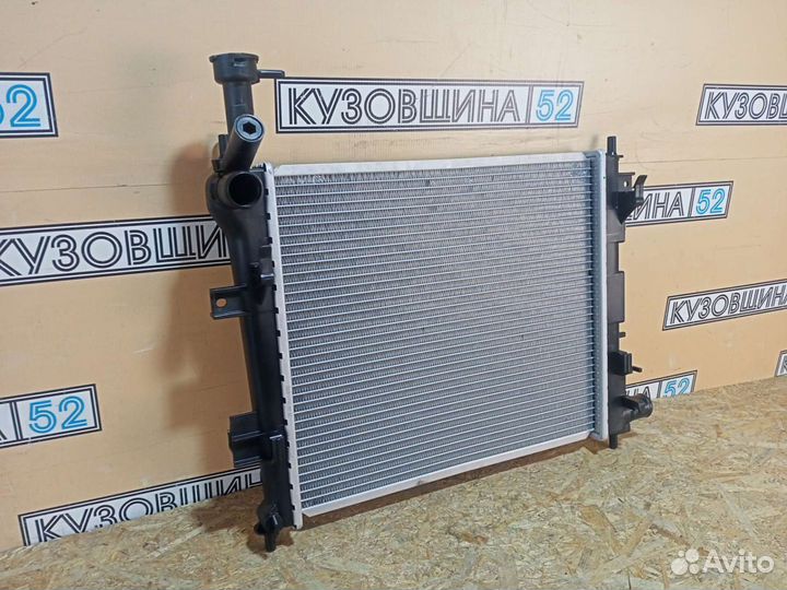 Радиатор охлаждения Kia Picanto (11-15г) AT