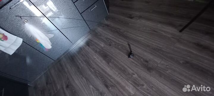 Удочка дразнилка на присоске для кошек