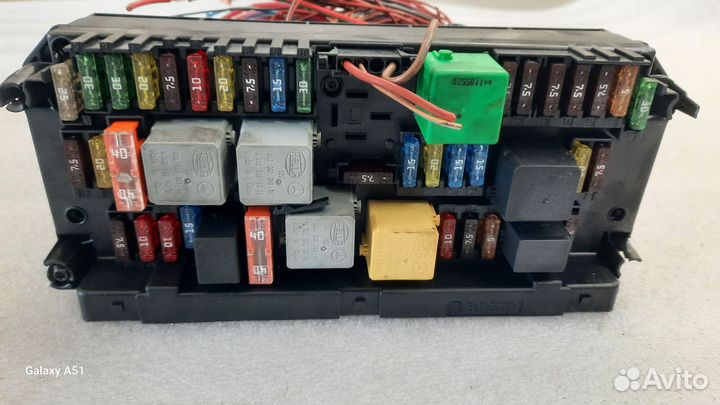 Блок предохранителей Mercedes-Benz w204