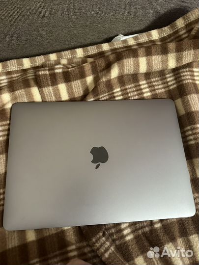 Apple MacBook air 13 2020 m1 8gb 256