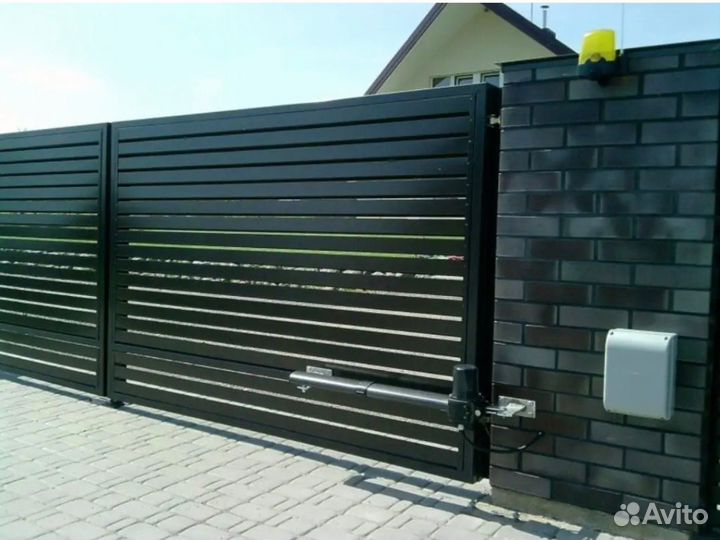 Откатные ворота из Ламели