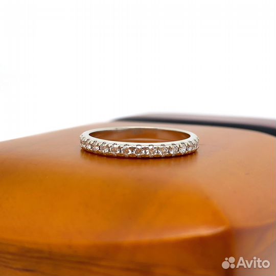 Золотое кольцо с бриллиантами 585пр. размер: 14,8