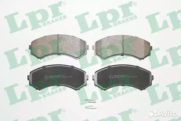 05P569 Колодки тормозные дисковые